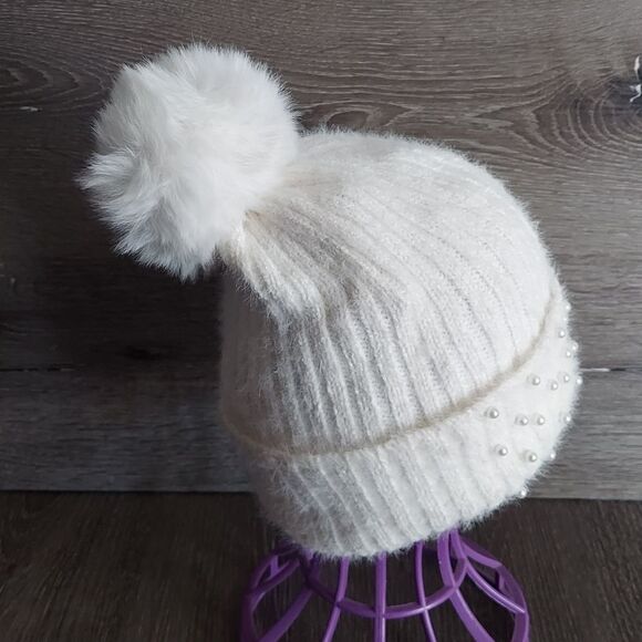 Holiday Time White Knit Beanie with Faux Fur Pom Pom and Pearls - Picture 2 of 4